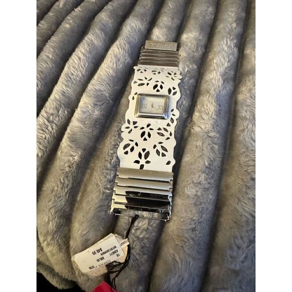 Betsey johnson white filagree lace gothic watch - Picture 5 of 7